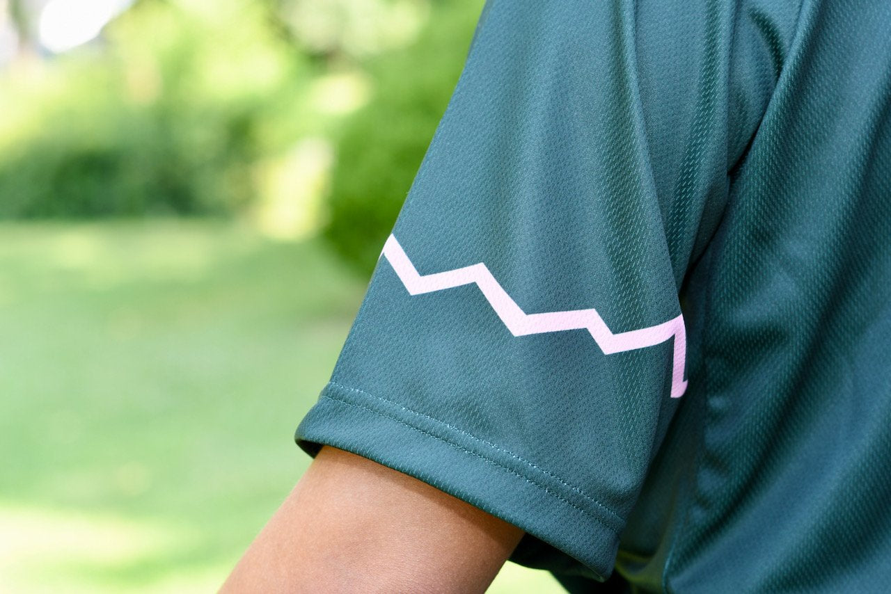 Oz Trails Elevation MTB Jersey in Green-Women's