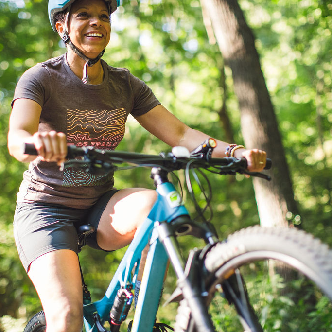 Oz Trails Topo Tee in Espresso-Women's
